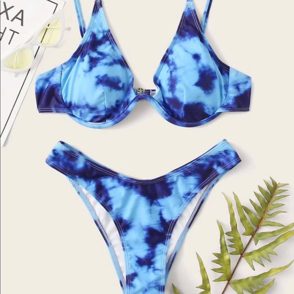 Tie Dye Bikini !!